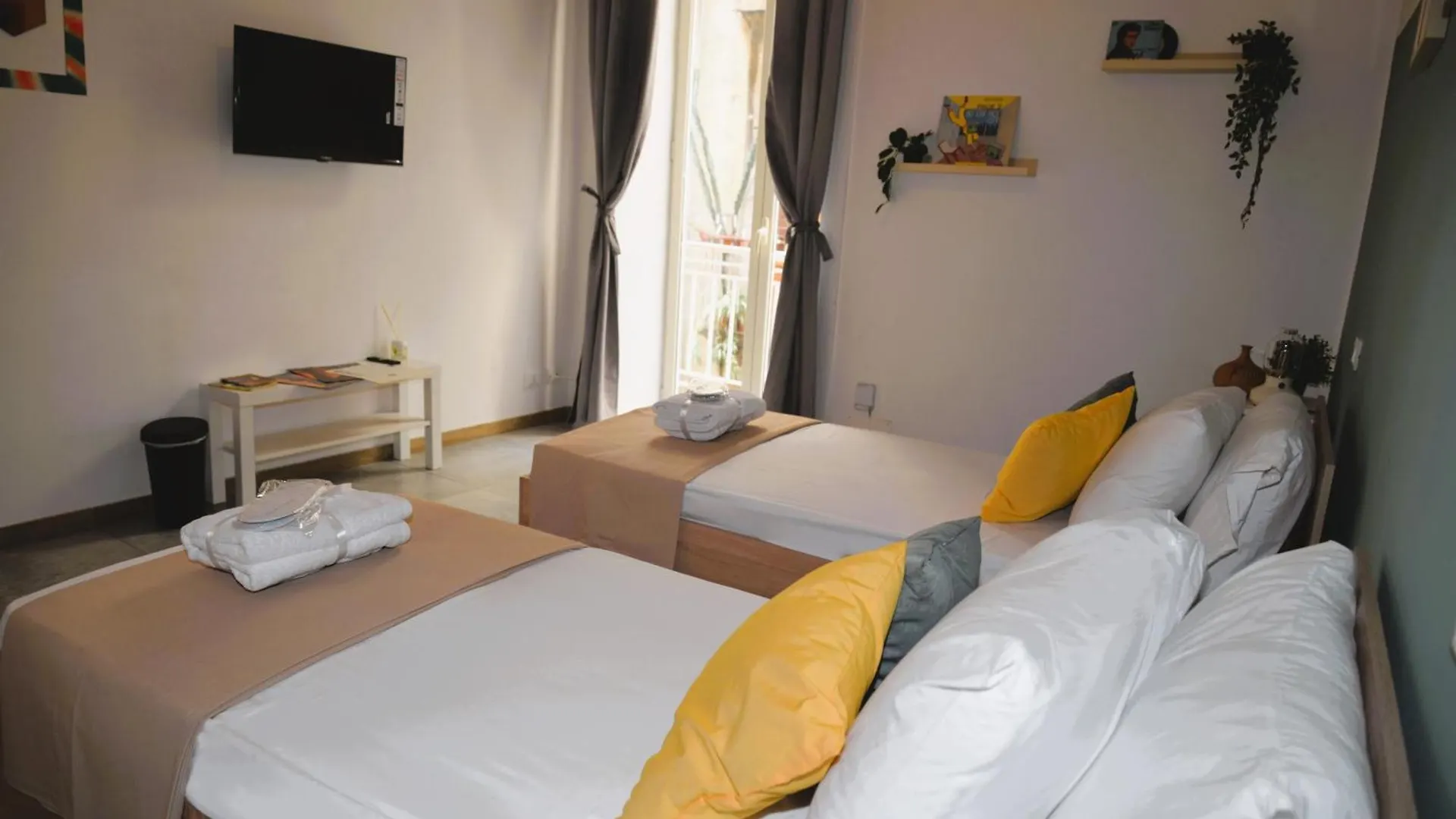 Apartman Vinyls' Green Home - Toledo Centro Storico Nápoly