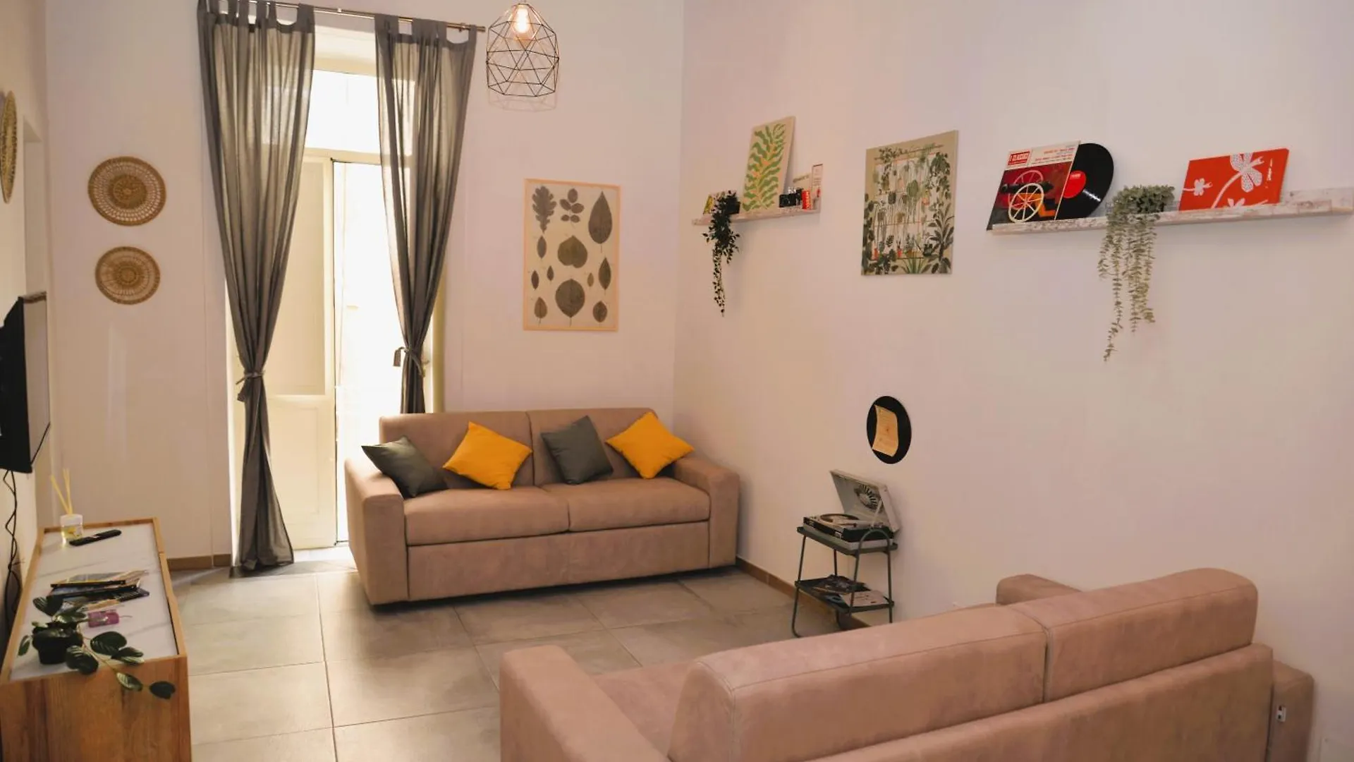 Vinyls' Green Home - Toledo Centro Storico Nápoly Apartman